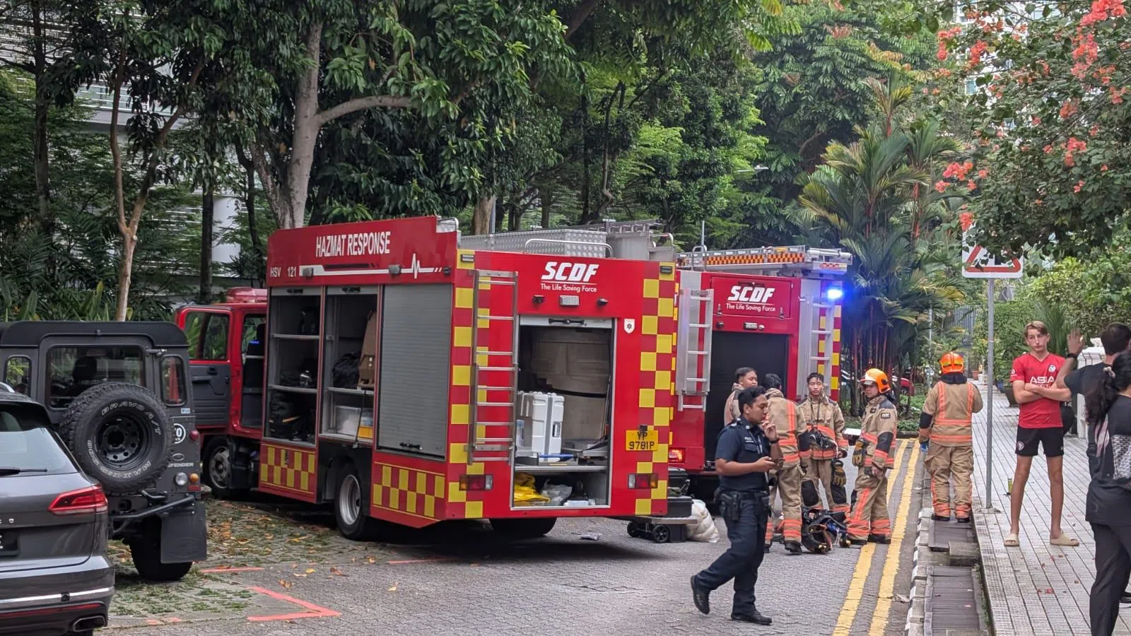 现场来了至少两辆消防车。（刘永健摄）