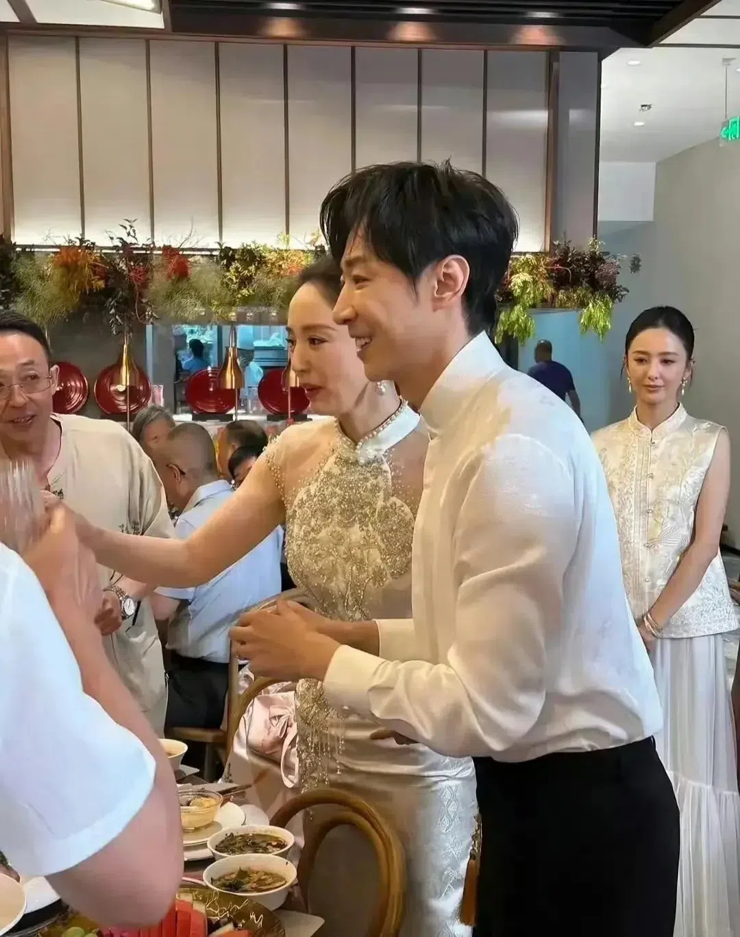 董璇和丈夫张维伊上《姐姐当家》公开感情生活。（互联网）