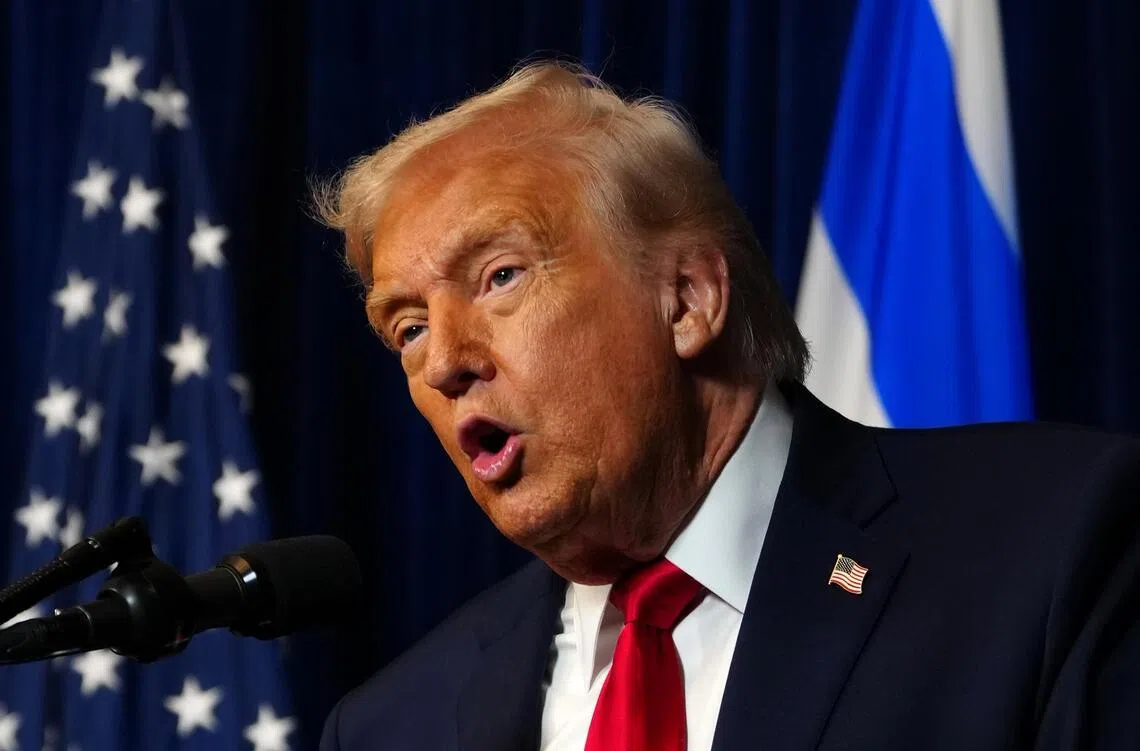 特朗普移动推迟金色智能手机发货时间| 联合早报