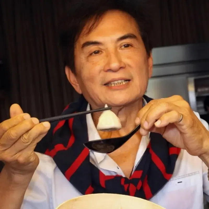 李小飞在儿子心里是个巨人。（互联网）