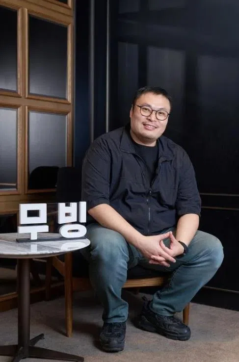 《异能》原作漫画作者兼电视剧编剧姜草。（互联网）