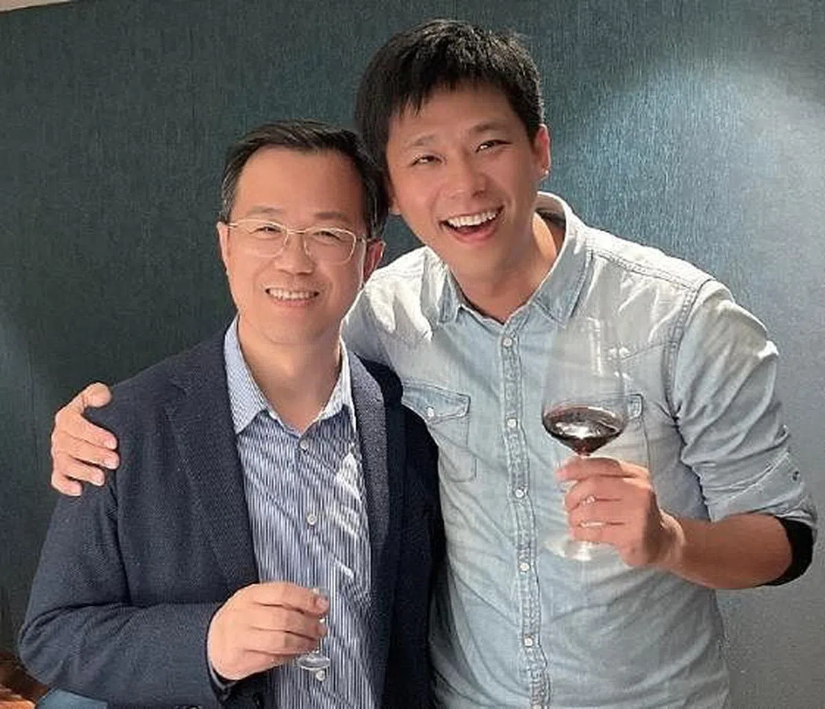 葛斯齐（右）称卓伟是他的伯乐。（互联网）