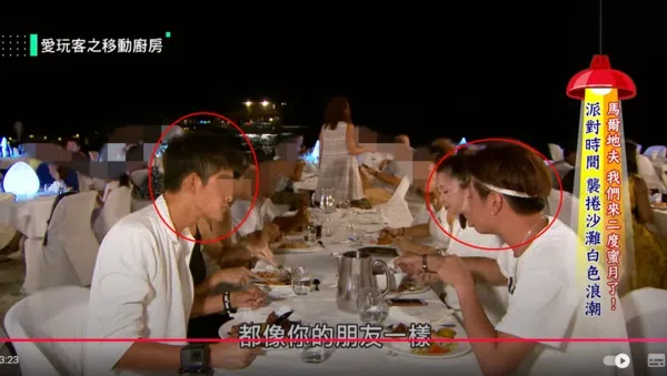 六月当时和李易（右）二度蜜月时，意外认识滑雪教练（左）。（视频截图）
