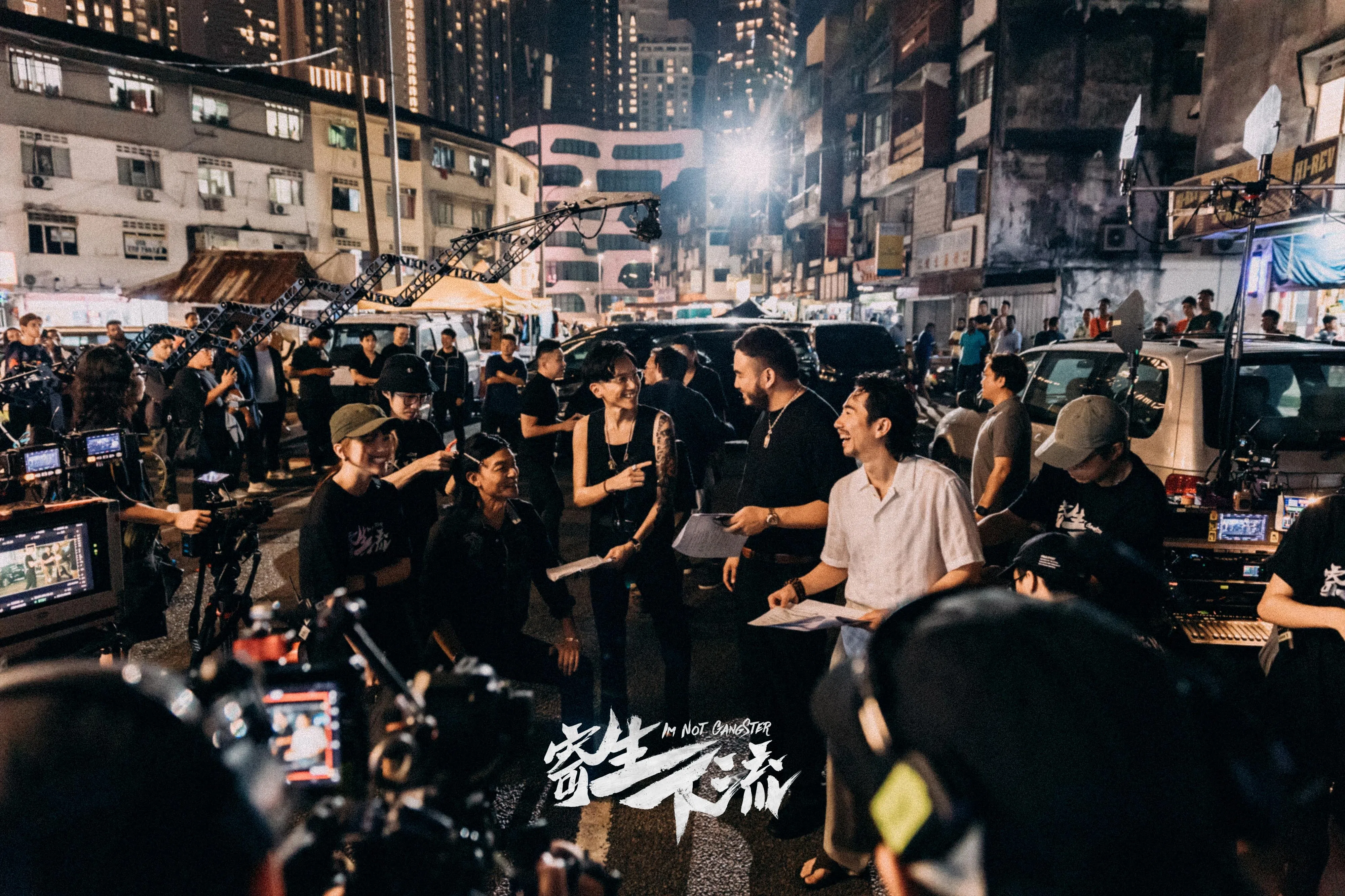 《寄生下流》以黑社会混混为题材背景。（嘉华院线提供）