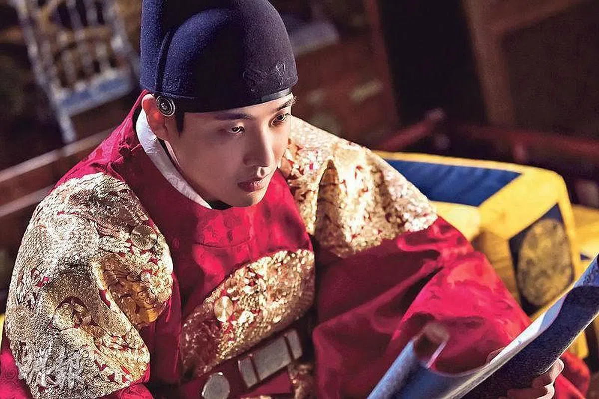 李准在《红丹心》饰演为了巩固王权不择手段的君王李泰，表现出色。（图片取自互联网）