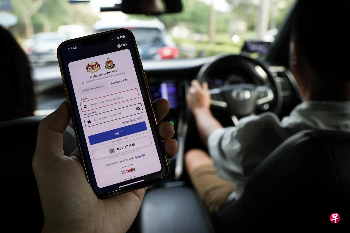 被指用户无法注册柔佛陆路关卡QR码应用新电信：服务正常| 联合早报