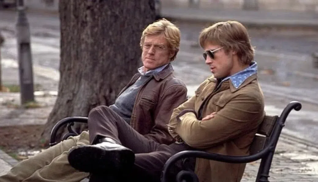 Robert Redford和Brad Pitt于2001年合作《谍战》（Spy Game）。（档案剧照）