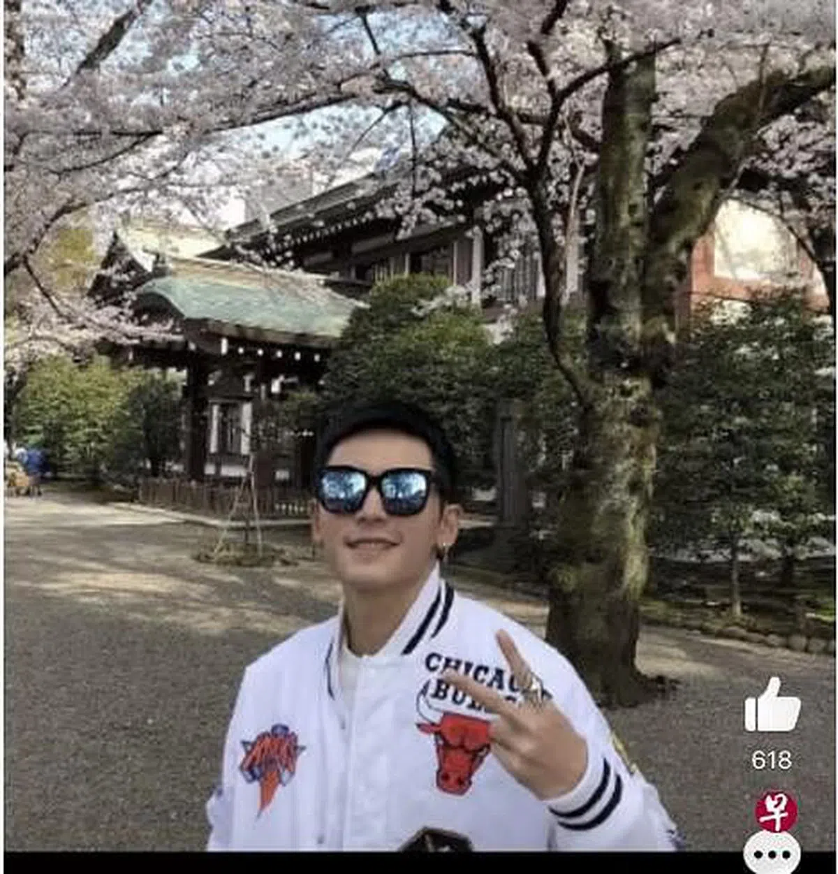 中国演员张哲瀚早前被爆参观日本靖国神社后，被官媒接连批评，并因此痛失20多个代言。（微博）