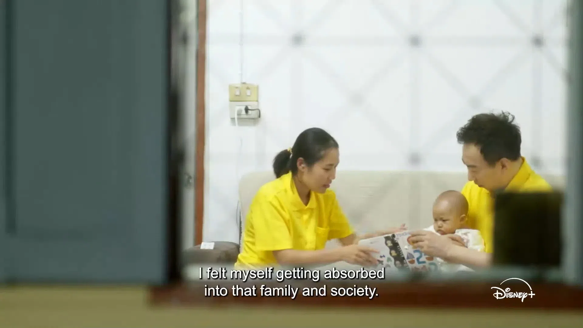 朴明洙（右）的新生活有妻有女，需要负起一家之主的责任。（节目截图）