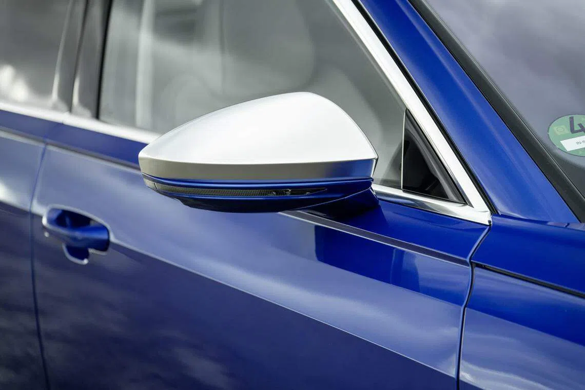 车侧望后镜的设计时尚前卫。（奥迪提供）