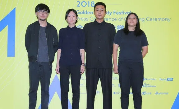 草东没有派对鼓手凡凡（左2），三年前猝逝。