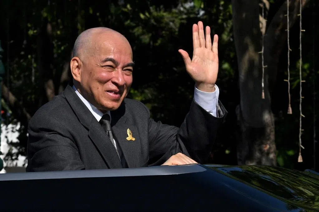 柬埔寨国王西哈莫尼发表声明称，他确诊患有前列腺癌，并将前往中国接受长期治疗。