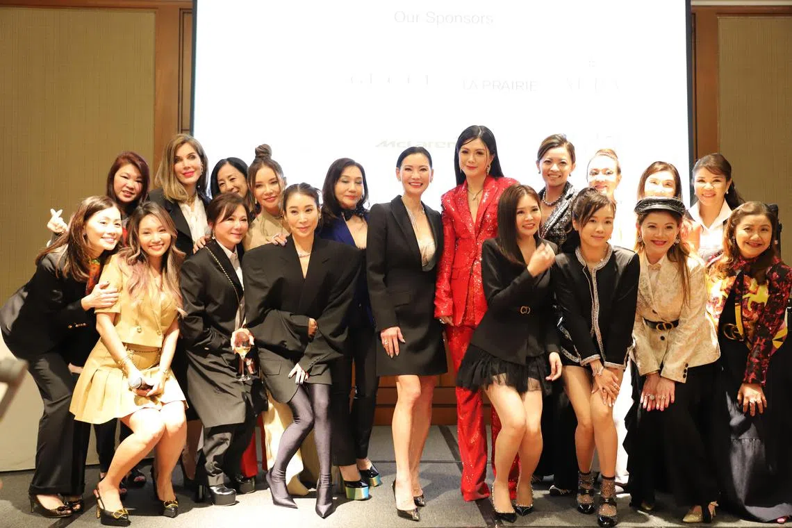 Supercar Ladies Club 5月中在四季酒店举办成立晚宴，第一批会员近50人出席。（受访者提供）