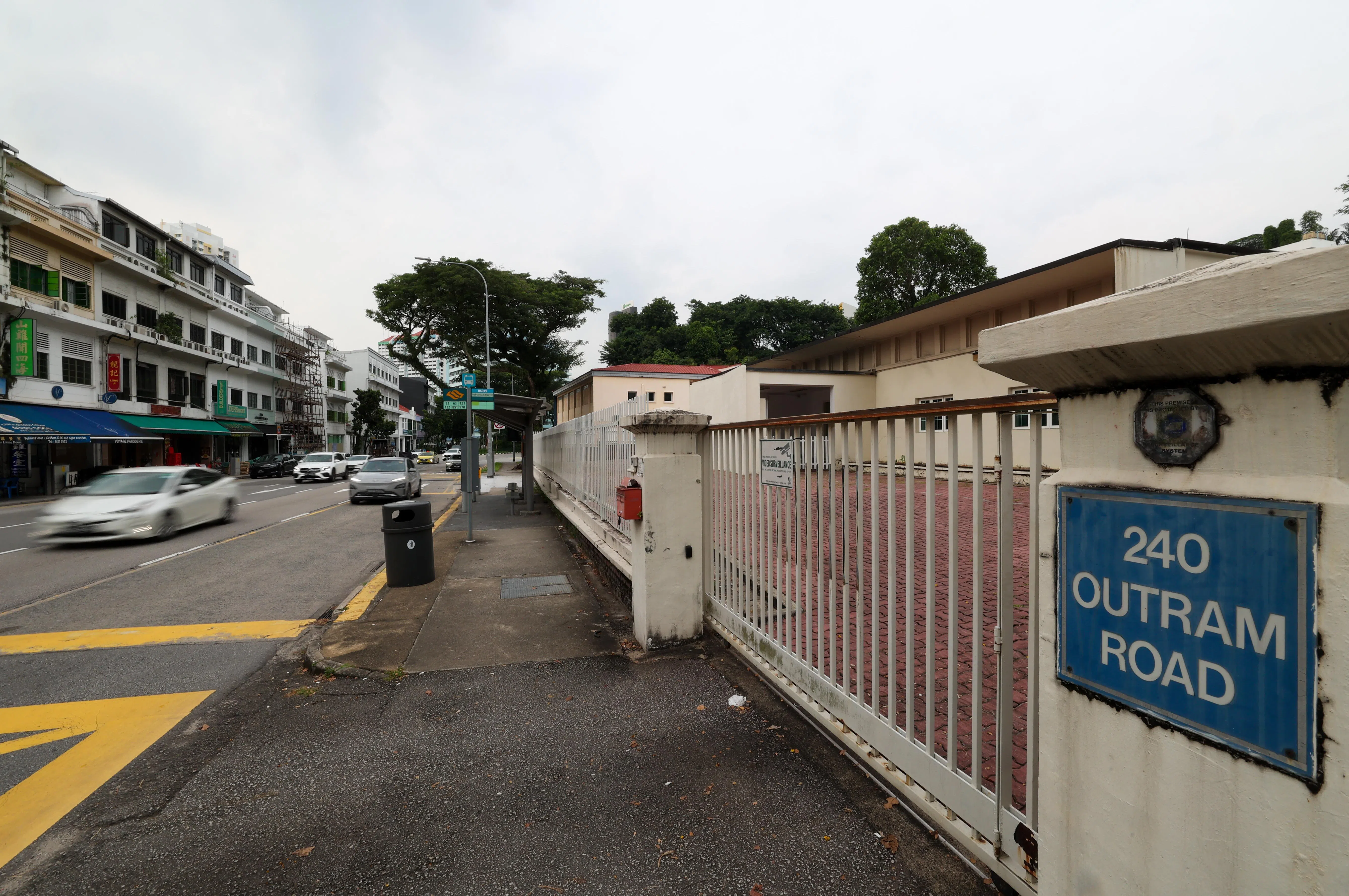 1956年建成的欧南路240号建筑，最初用作我国验尸庭，审理过不少轰动一时的大案，包括1960年警方击毙“绑票大王”胡金枝案。（陈斌勤摄）