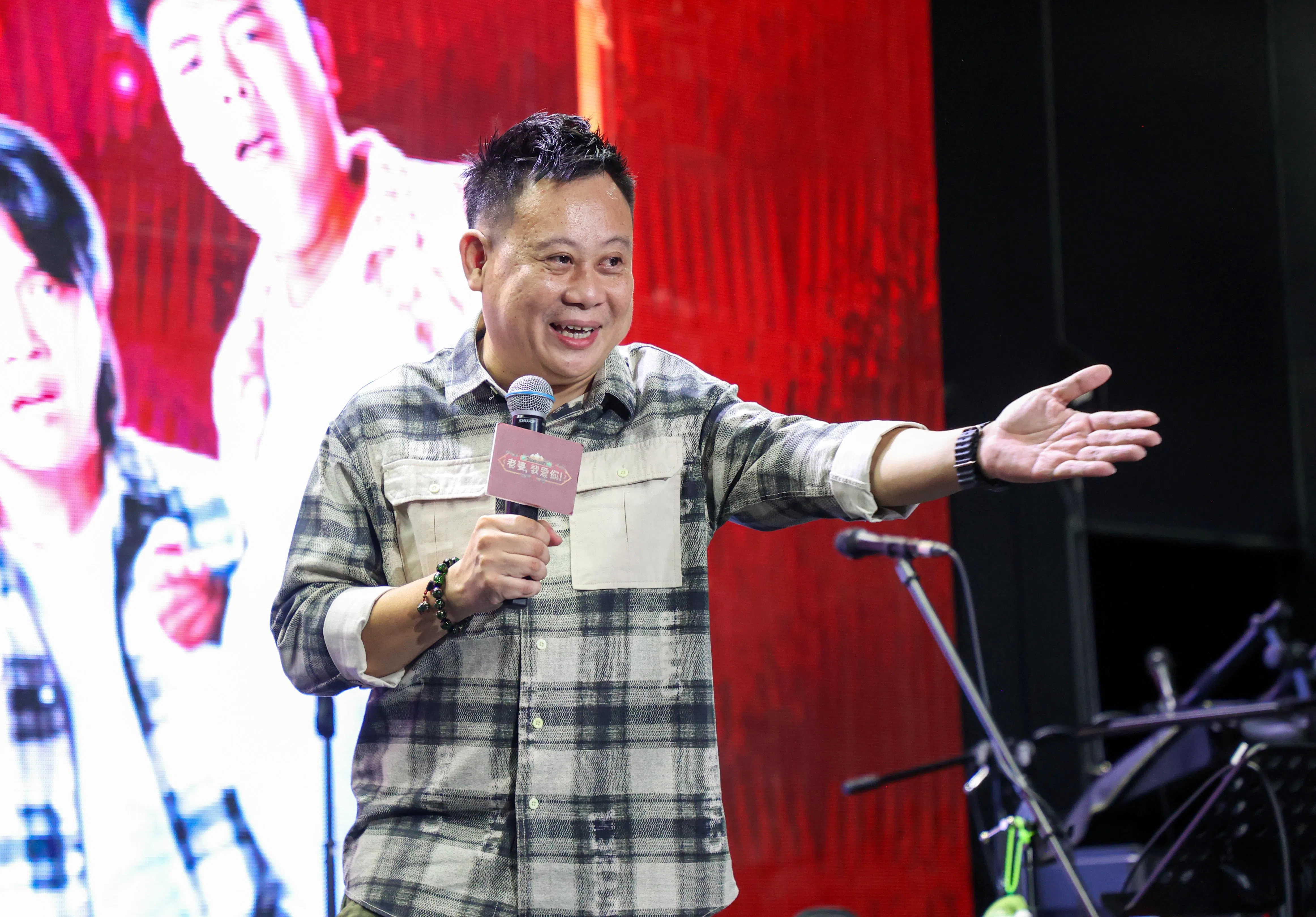 导演邝子君在台上坦言，当初决定用一批网红卡司时，身边确实出现不少质疑声。（游甯稀摄）