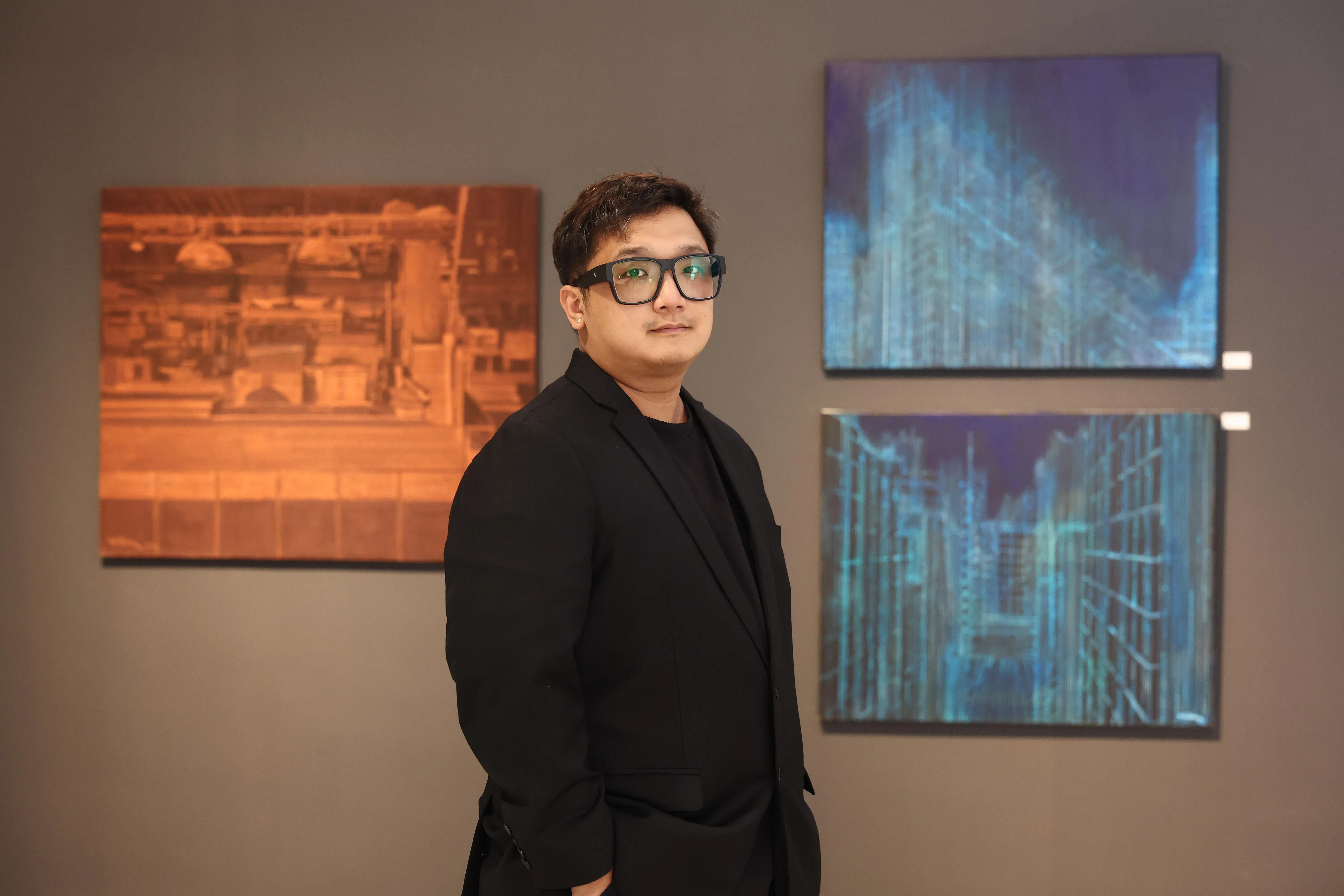 吴锦宏关注建筑物建构与拆毁的绘画主题。（大华银行提供）