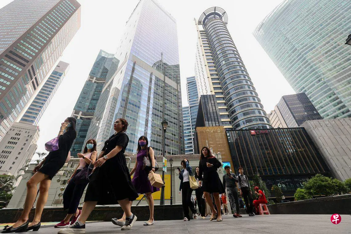 报告：香港金融和科技从业员薪资高于新加坡同行差距多达46% | 联合早报