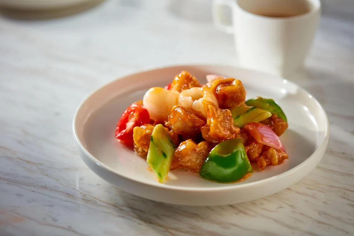 莆田餐馆是从吉真那路起家，莆田荔枝肉是其中一道招牌菜。（餐馆提供）