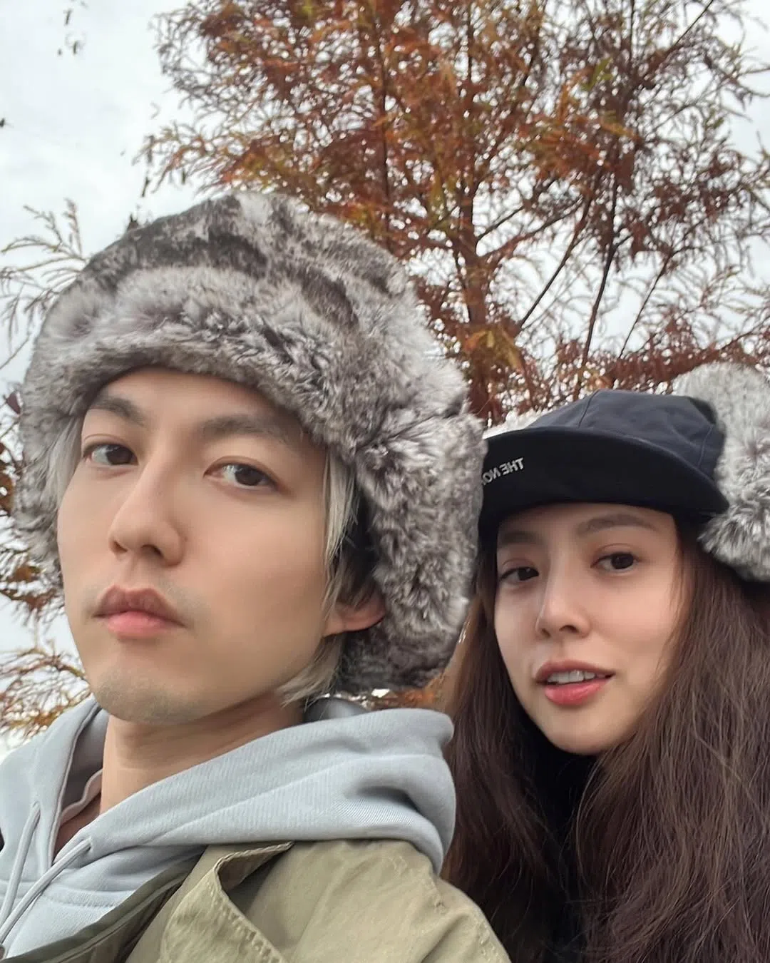 林宥嘉（左）经常晒出和老婆丁文琪的甜蜜出游照。（取自林宥嘉IG）