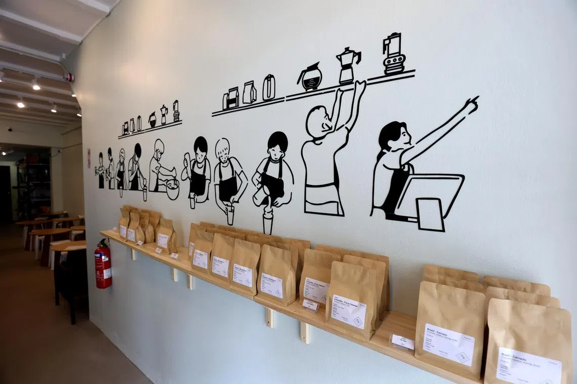 牛车水近来出现越来越多个性咖啡馆，Plus Coffee Joint是其中一家。（龙国雄摄）
