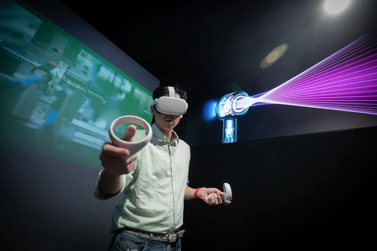 正因“未”这个字具有带来期待的“未来”与造成害怕的“未知”这两面，用来总结这充满变数的一年，显得异常贴切。（陈来福摄）