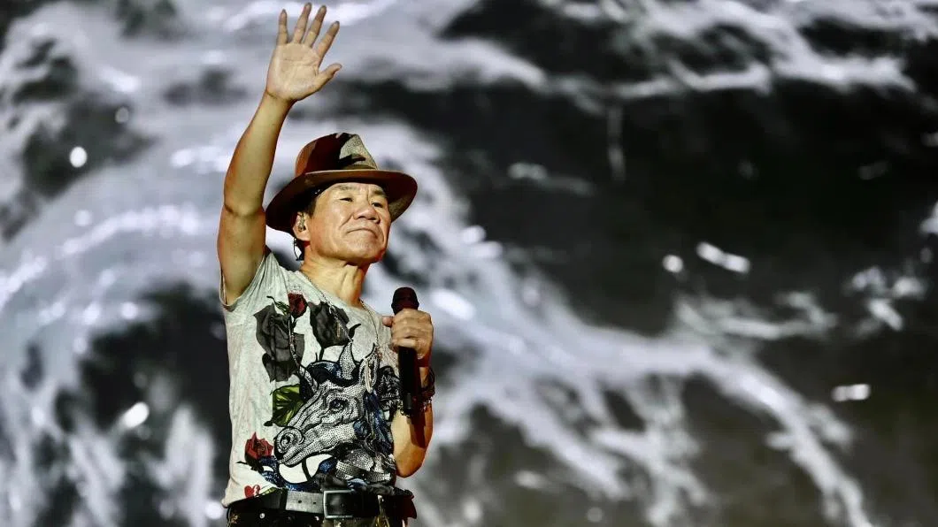 赵传在父亲头七这天发文，盼望爸爸能够入梦。（互联网）