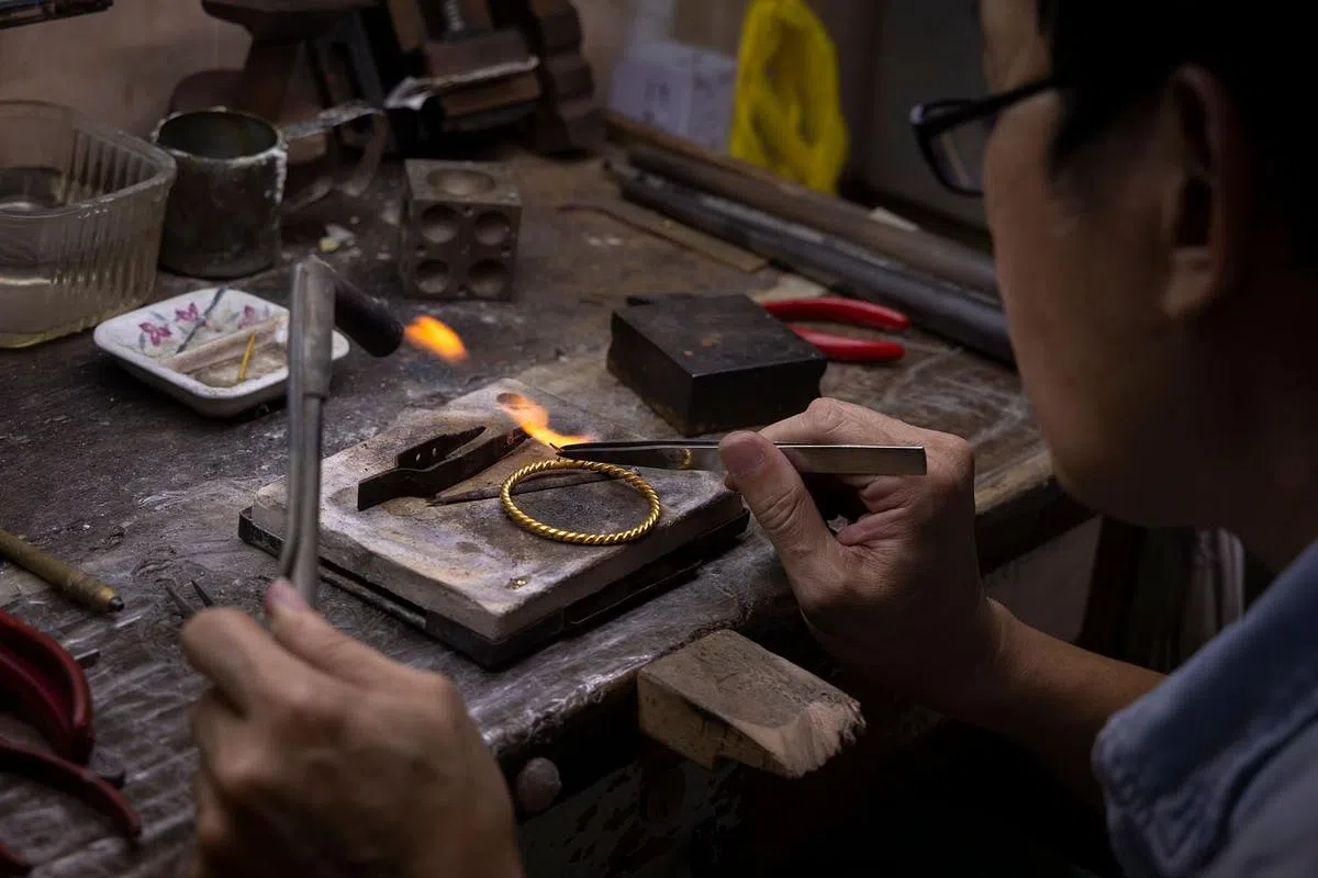 打金手艺人才难求。（陈来福摄）