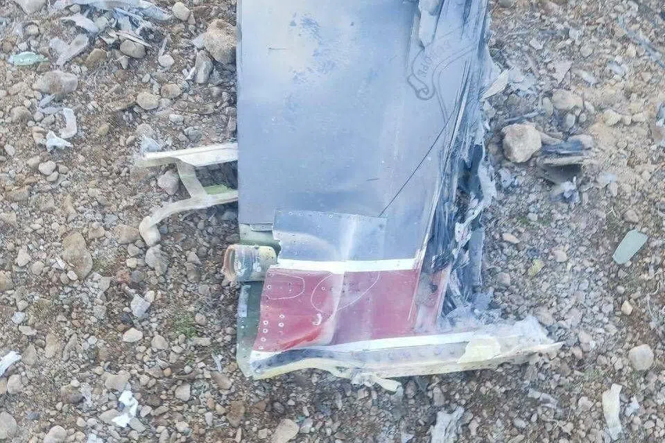 美官员:失踪美军飞行员已被找到 仍未脱险 美官员:失踪美军飞行员已被找到 仍未脱险