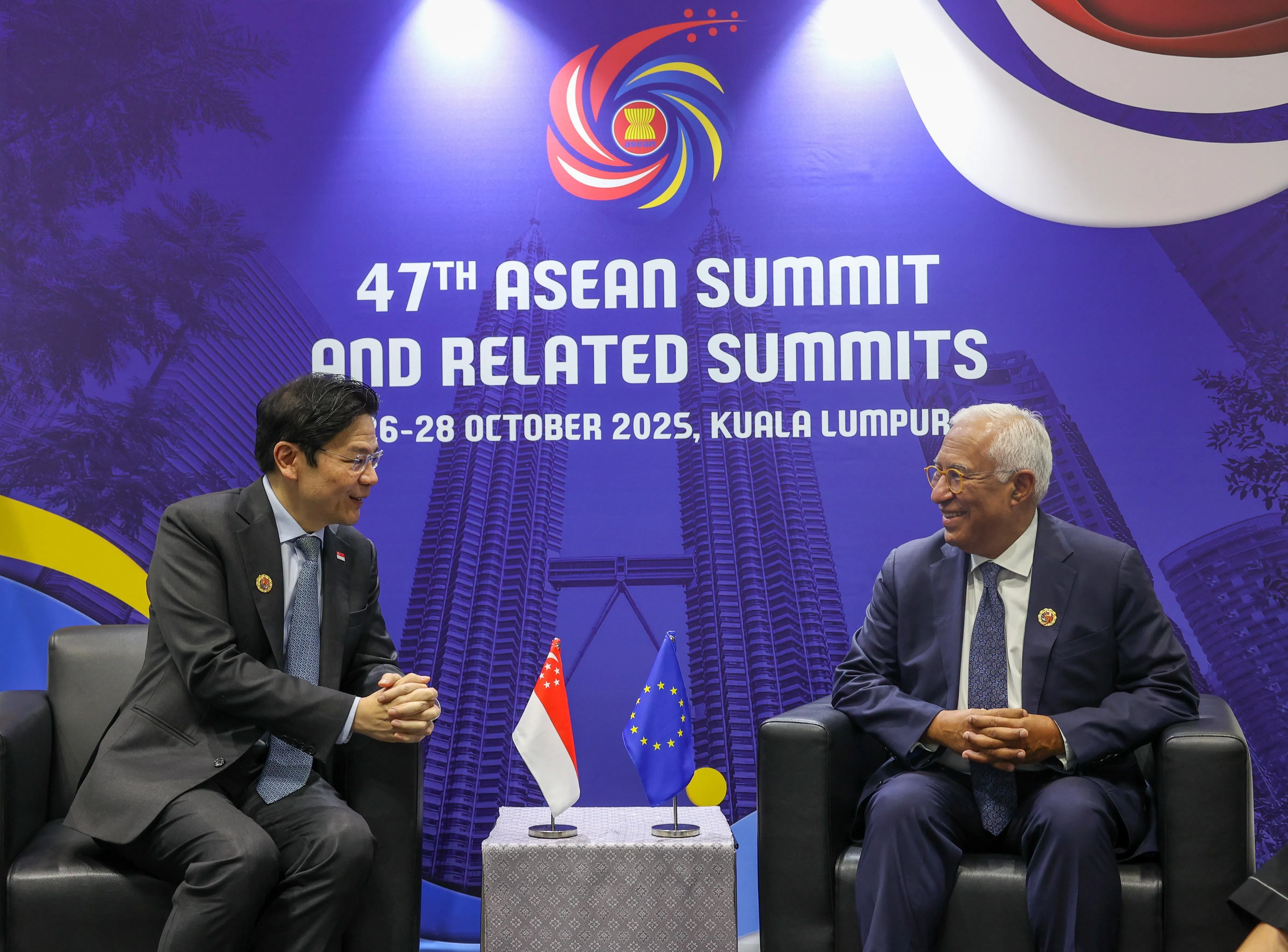 黄总理（左）与欧洲理事会主席科斯塔（右）探讨如何深化欧盟、新加坡，以及本区域之间的合作。（数码发展及新闻部提供）