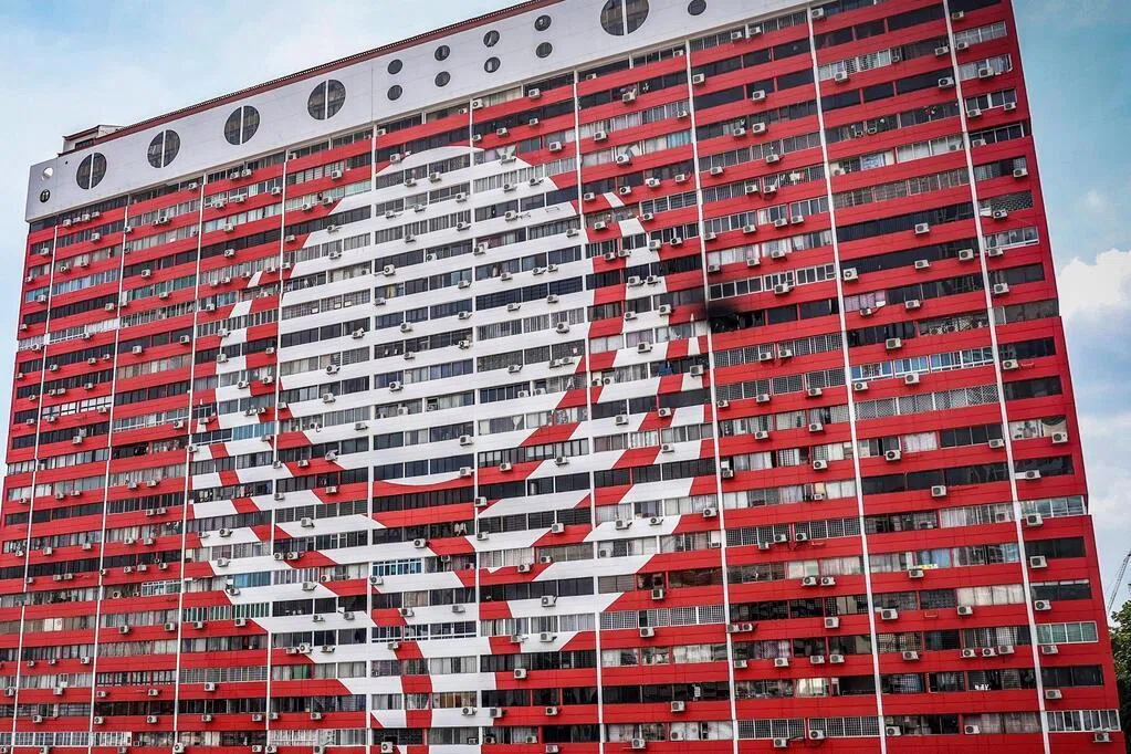 珍珠坊高楼住宅失火 约20人紧急疏散