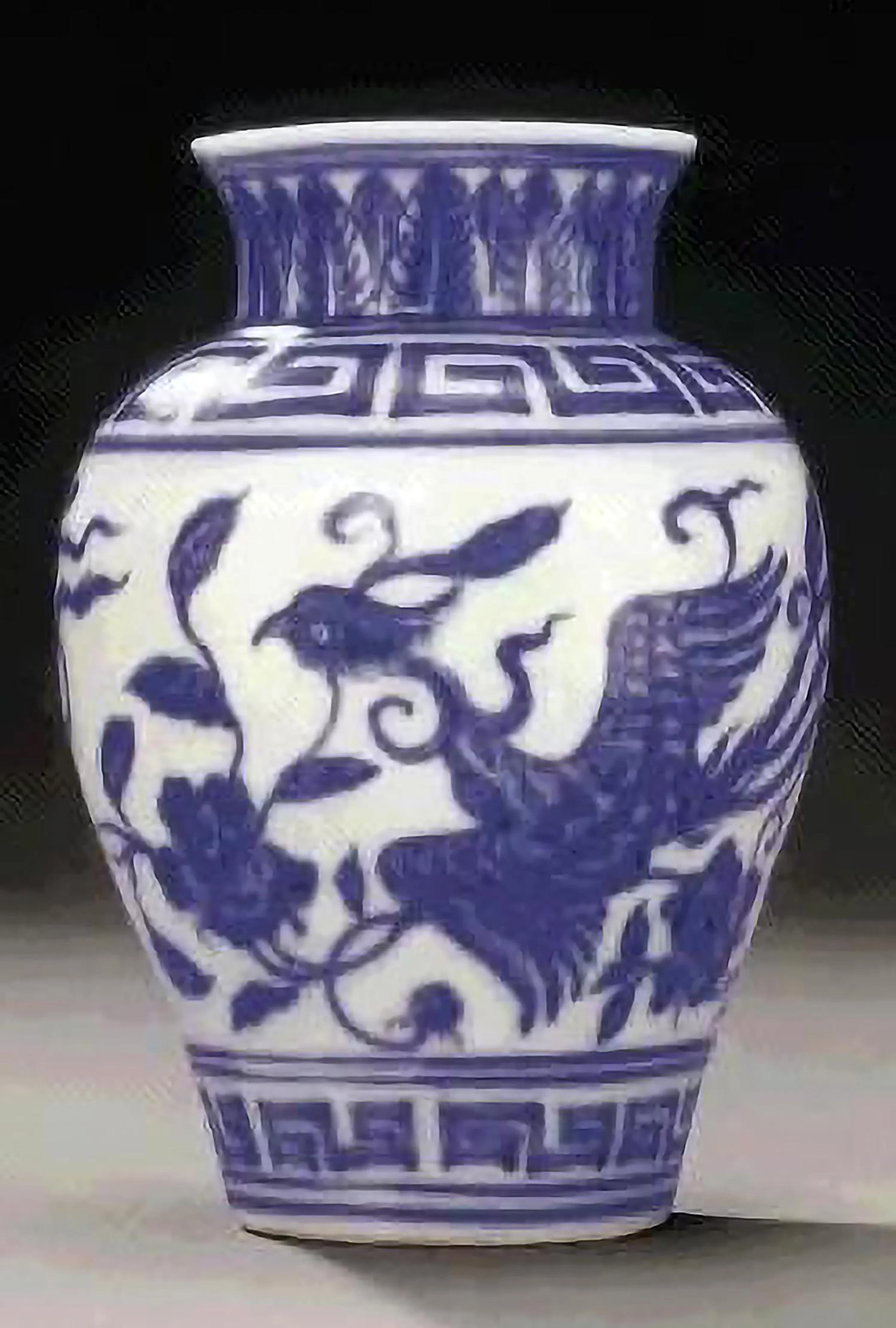 18世纪的中国青花瓷器。（新加坡中华陶瓷学会提供）