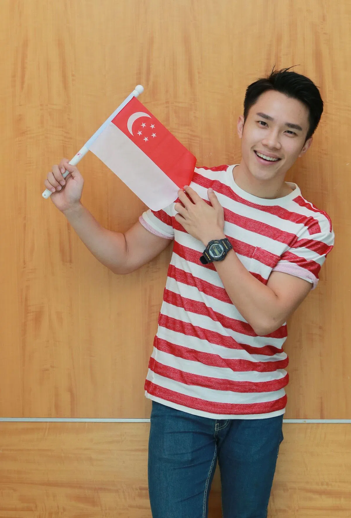 伟龙唱国歌和信约，会激动到热泪盈眶。（唐家鸿摄）