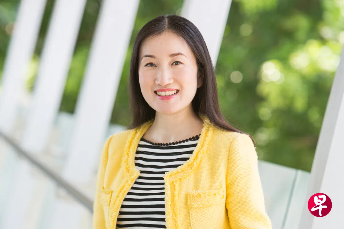 徐乐博士认为，从长远来看，四天工作制能帮助雇主提高生产效率，但也可能增加人手成本。（受访者提供）