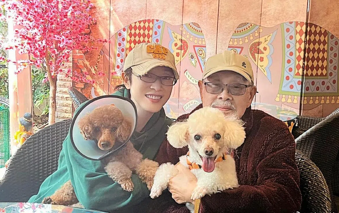 陈法蓉不时在社媒分享跟爸爸的合照。（取自IG）