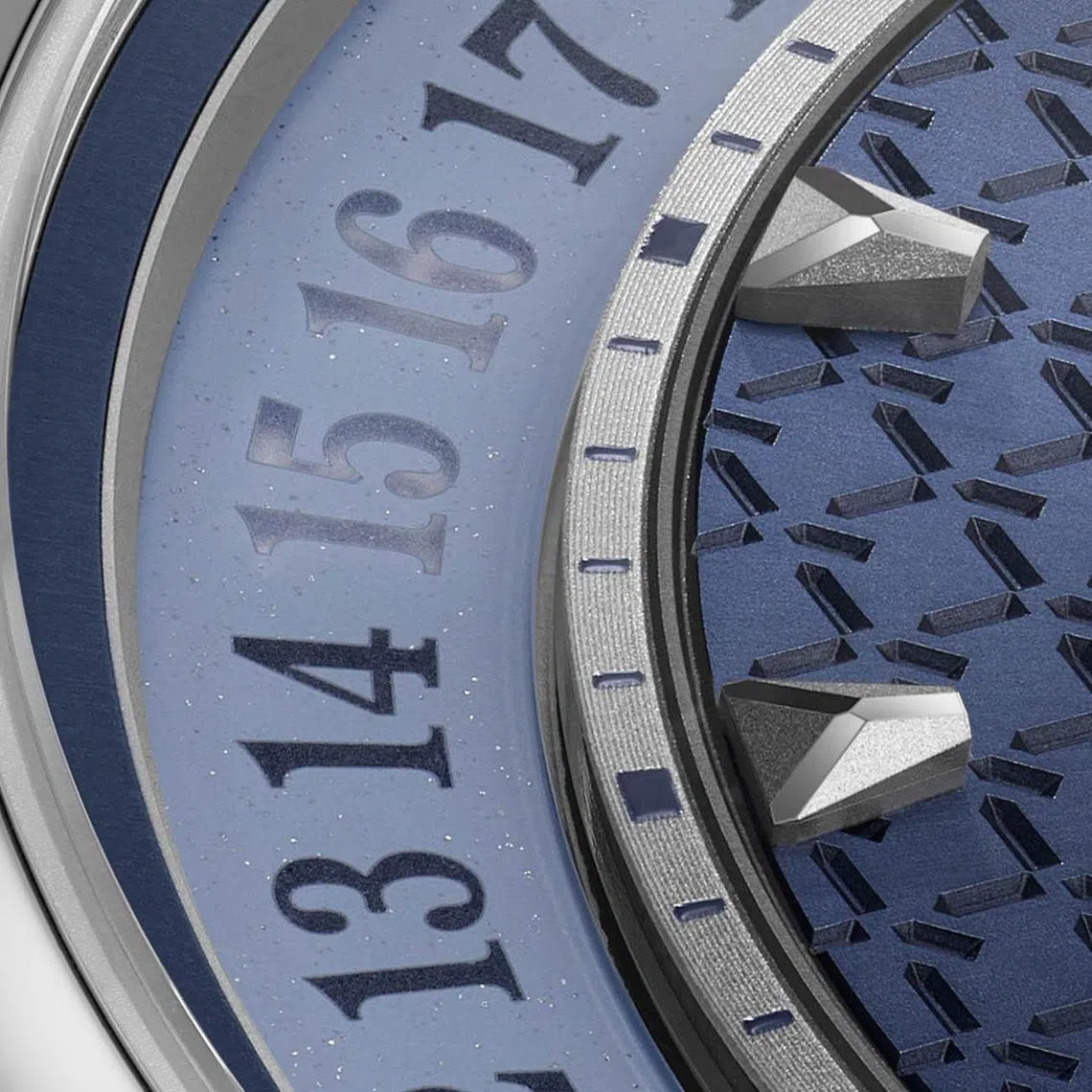 Anyday表盘中央采用品牌标志性“Y”形扭索纹。（Krayon提供）