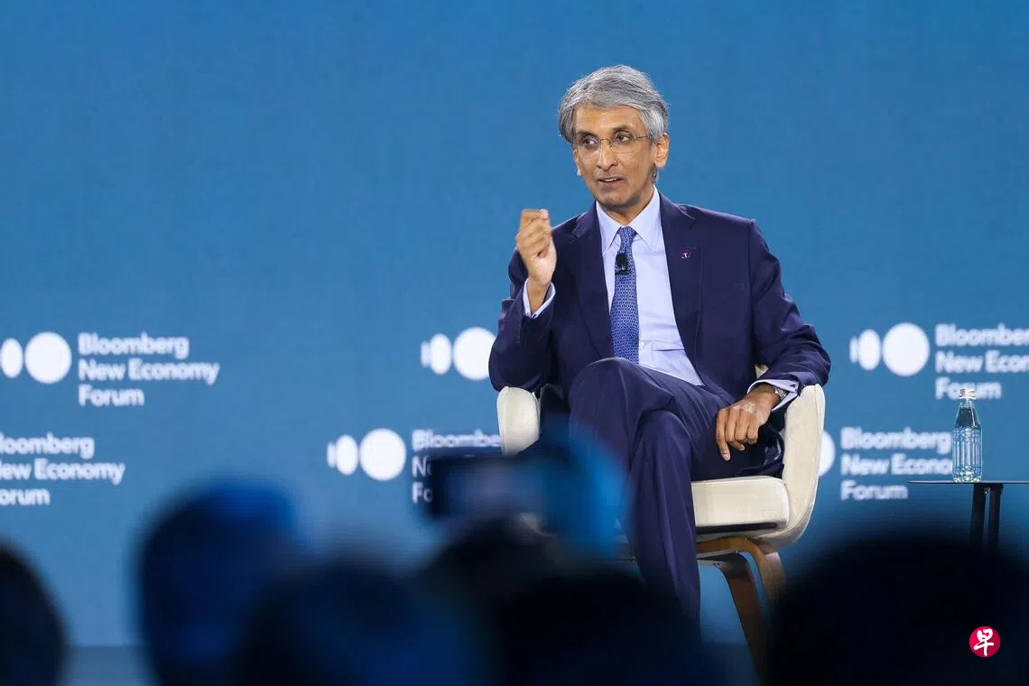 狄澜：美元疲软推高对冲成本但霸主地位短期难撼动| 联合早报