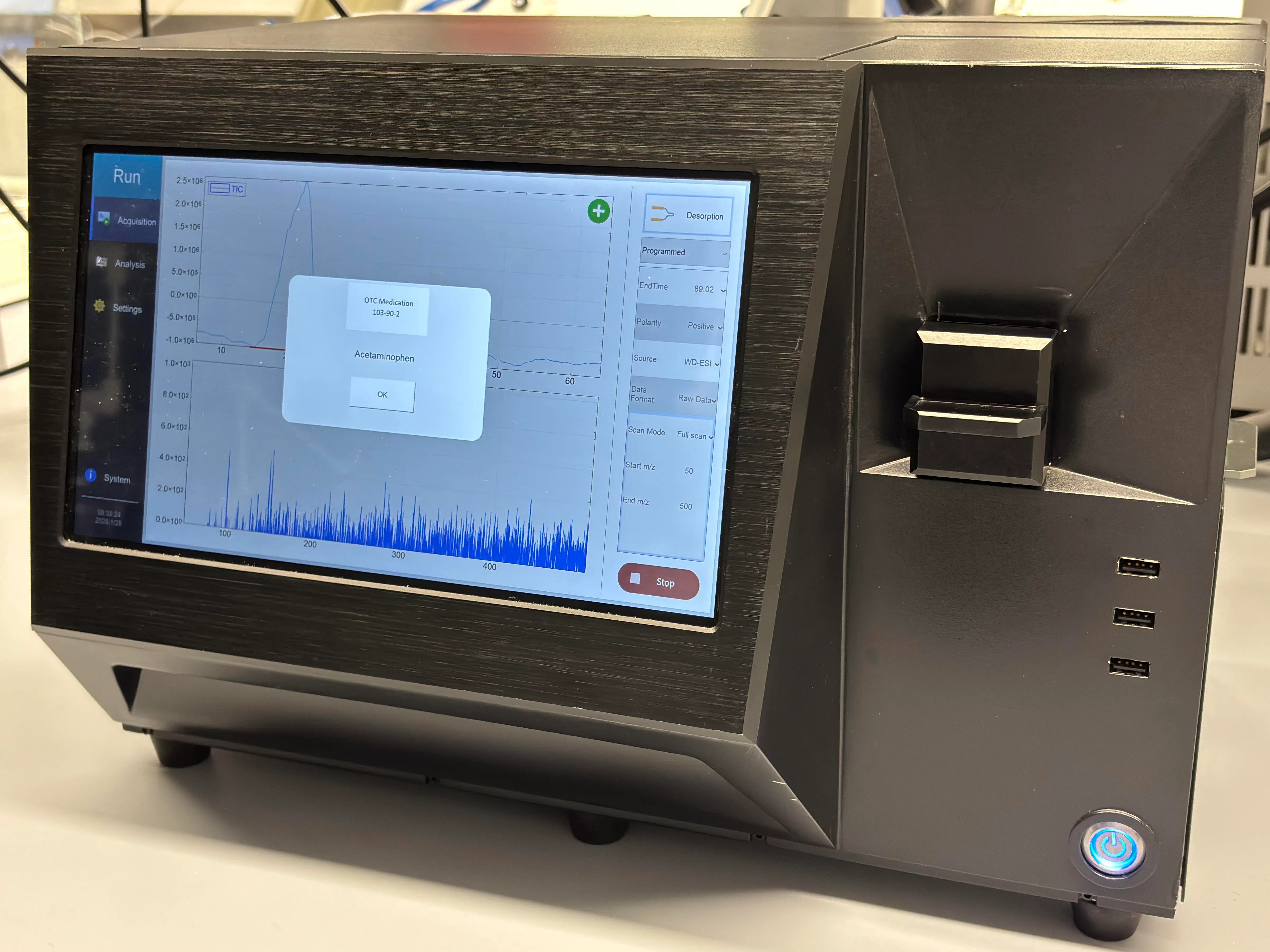 新便携式质谱仪正处于试验阶段，当局正在打造专属数据库，提升我国探测和应变能力。（内政科技局提供）