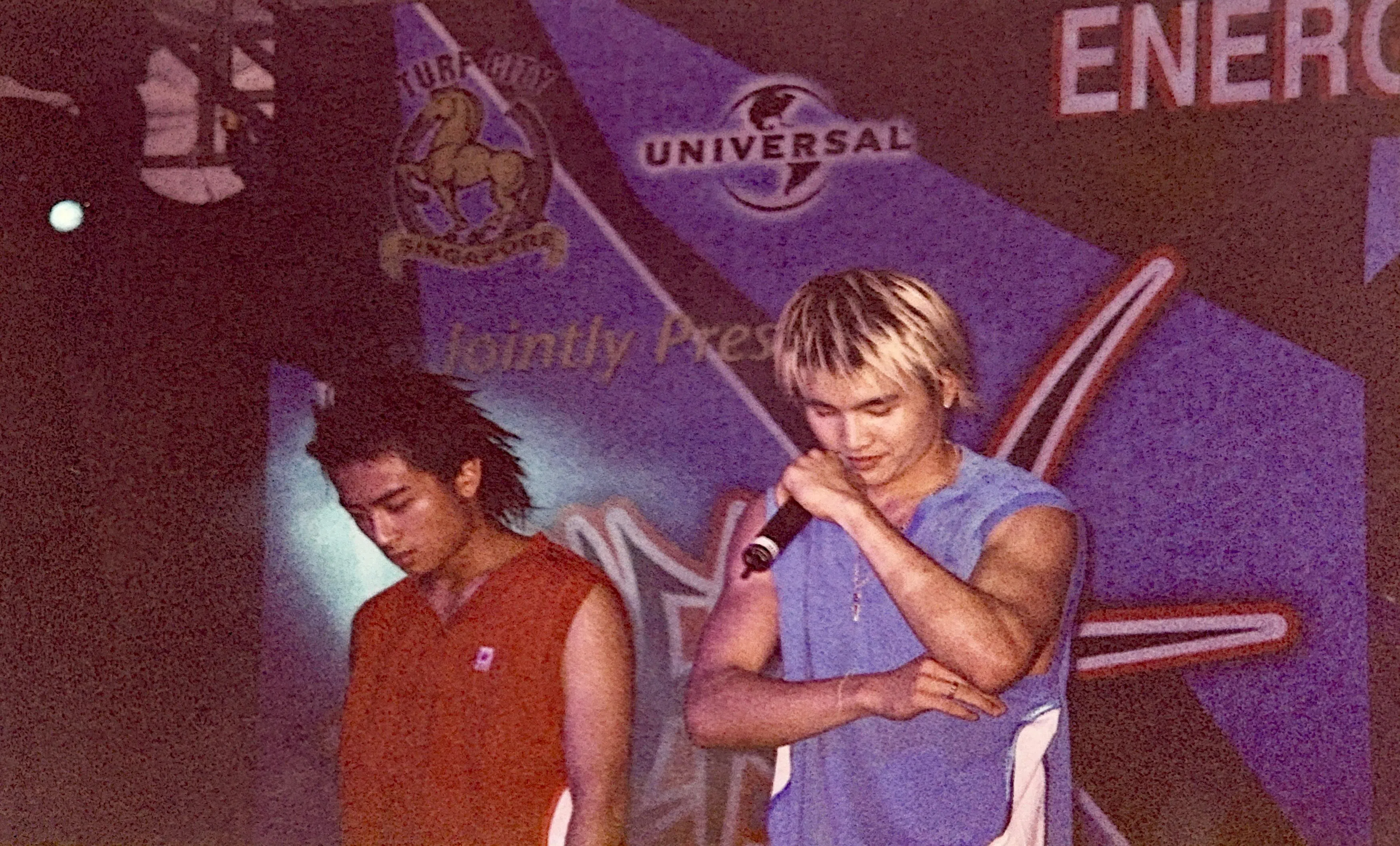 台湾男团Energy曾在马城办签唱会。（受访者提供）