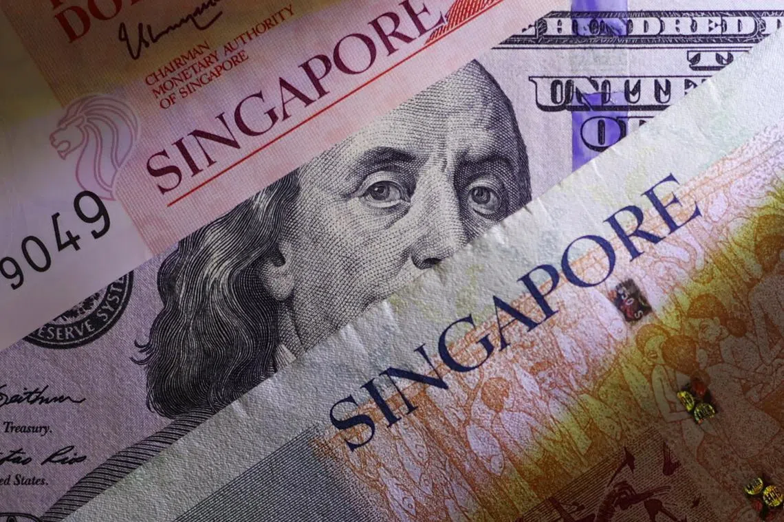 经济师：去美元化趋势下新元可作为区域央行储备货币| 联合早报