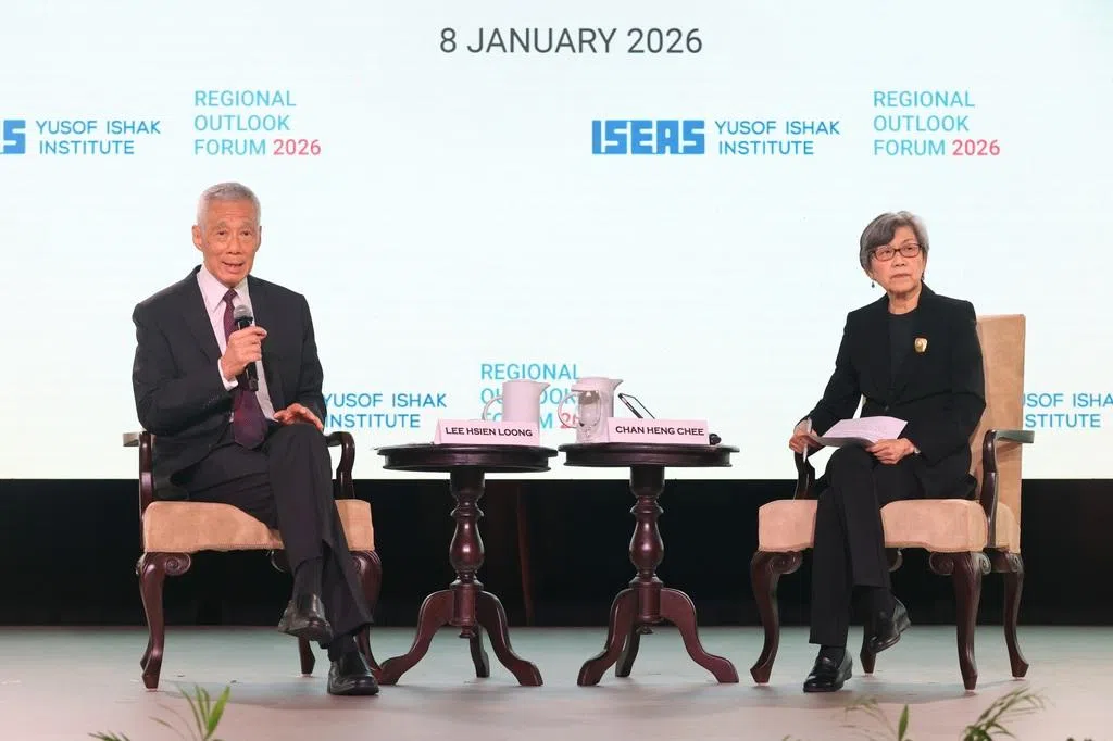 李资政：世界经历重大战略转变 后果会在2026年和下来多年内显现 