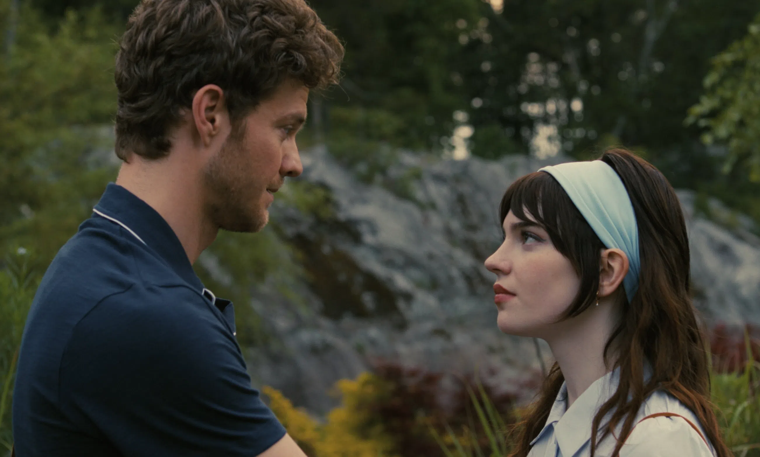 《完美伴侣》颠覆观众对人性、机器人和“爱”的认知。（华纳兄弟提供）