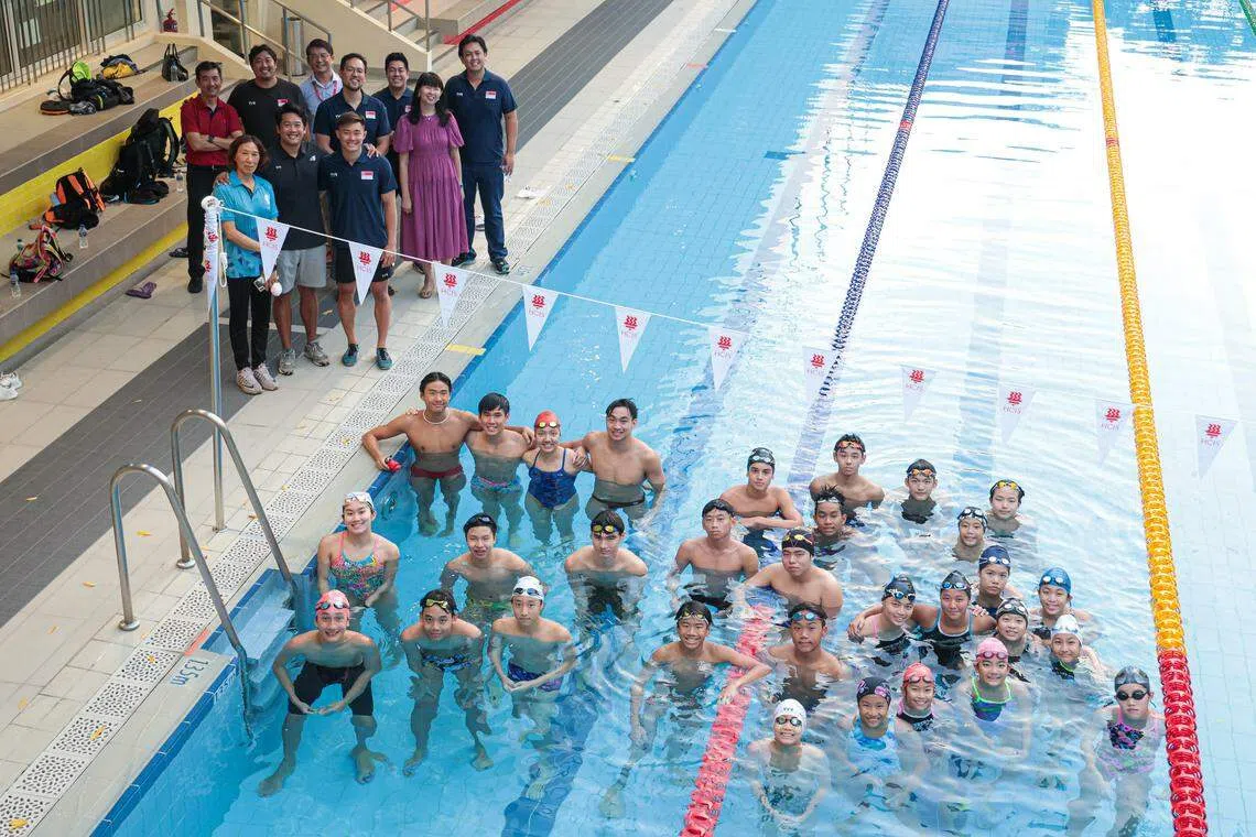  AquaTech俱乐部成员和华中国际学校师生都对接下来的合作充满期待。（李冠卫摄）