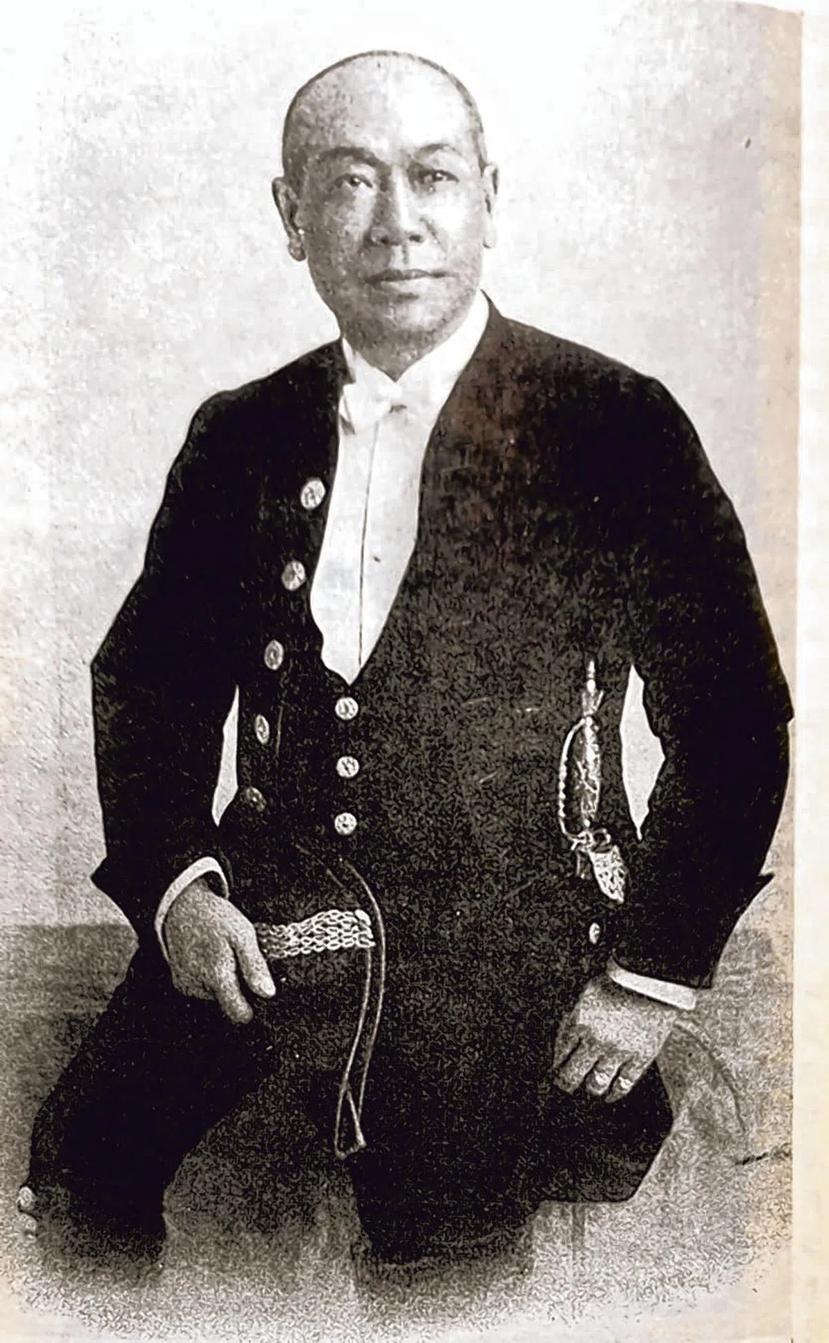 李俊源是陈恭锡二女婿。（翻拍自《新加坡华人百年史》）