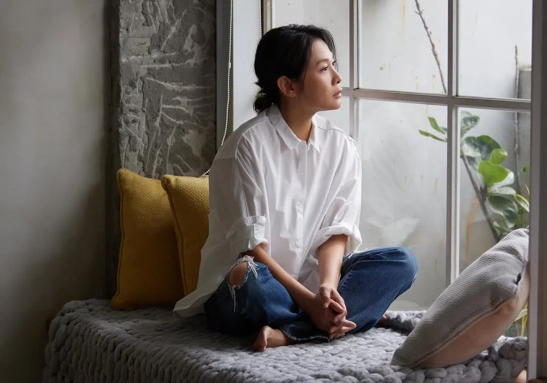 刘若英编导的影集《忘了我记得》探讨失智症以及看护者的课题。（取自IG）