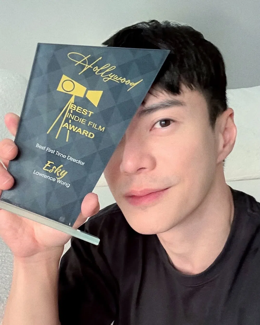 王冠逸首执导演筒就获得专业肯定，激起他继续创作的欲望。（取自王冠逸IG）