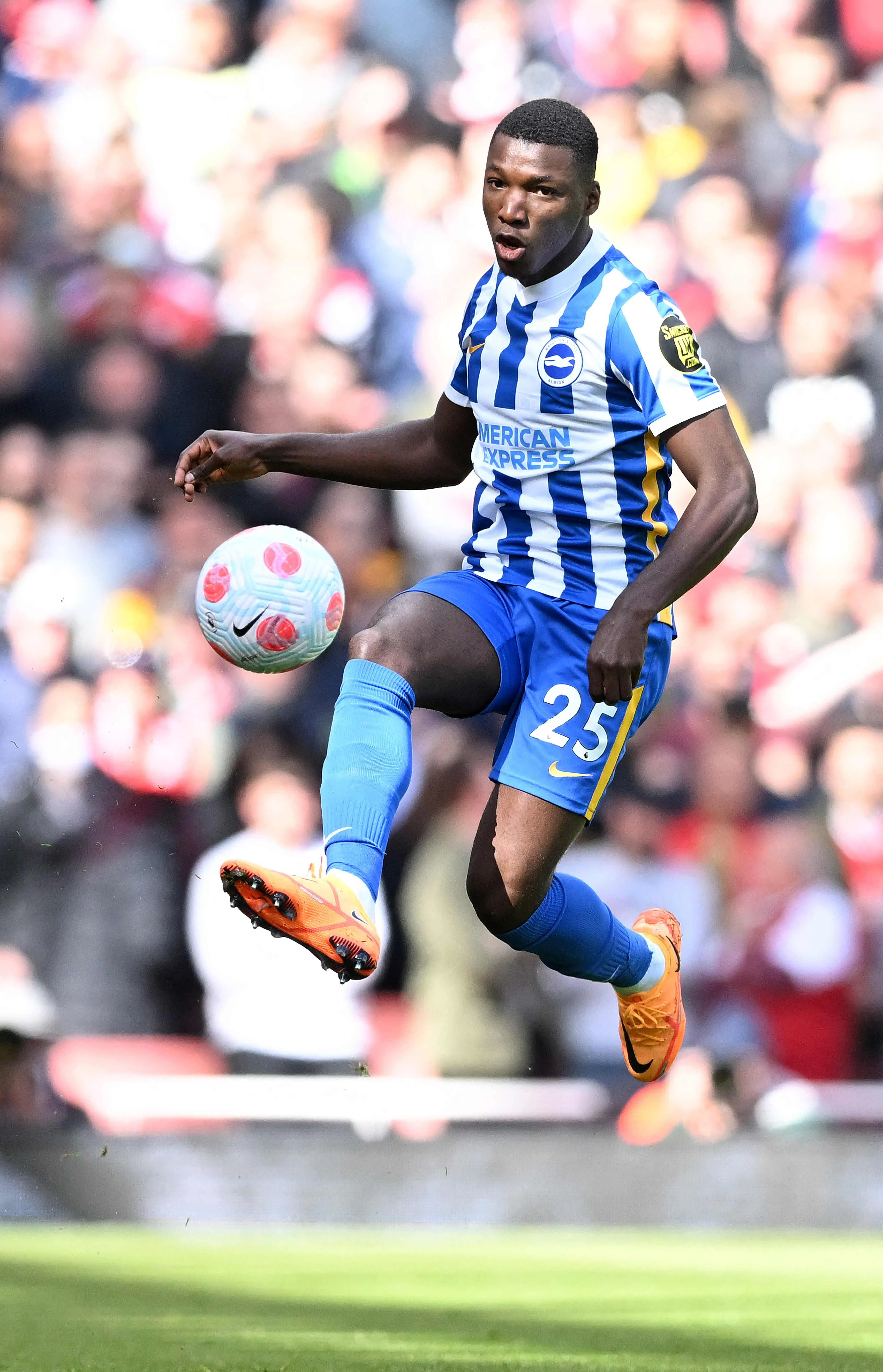 21岁厄瓜多尔中场凯塞多以1亿1000万英镑的价格创下英超转会费新高。（法新社）