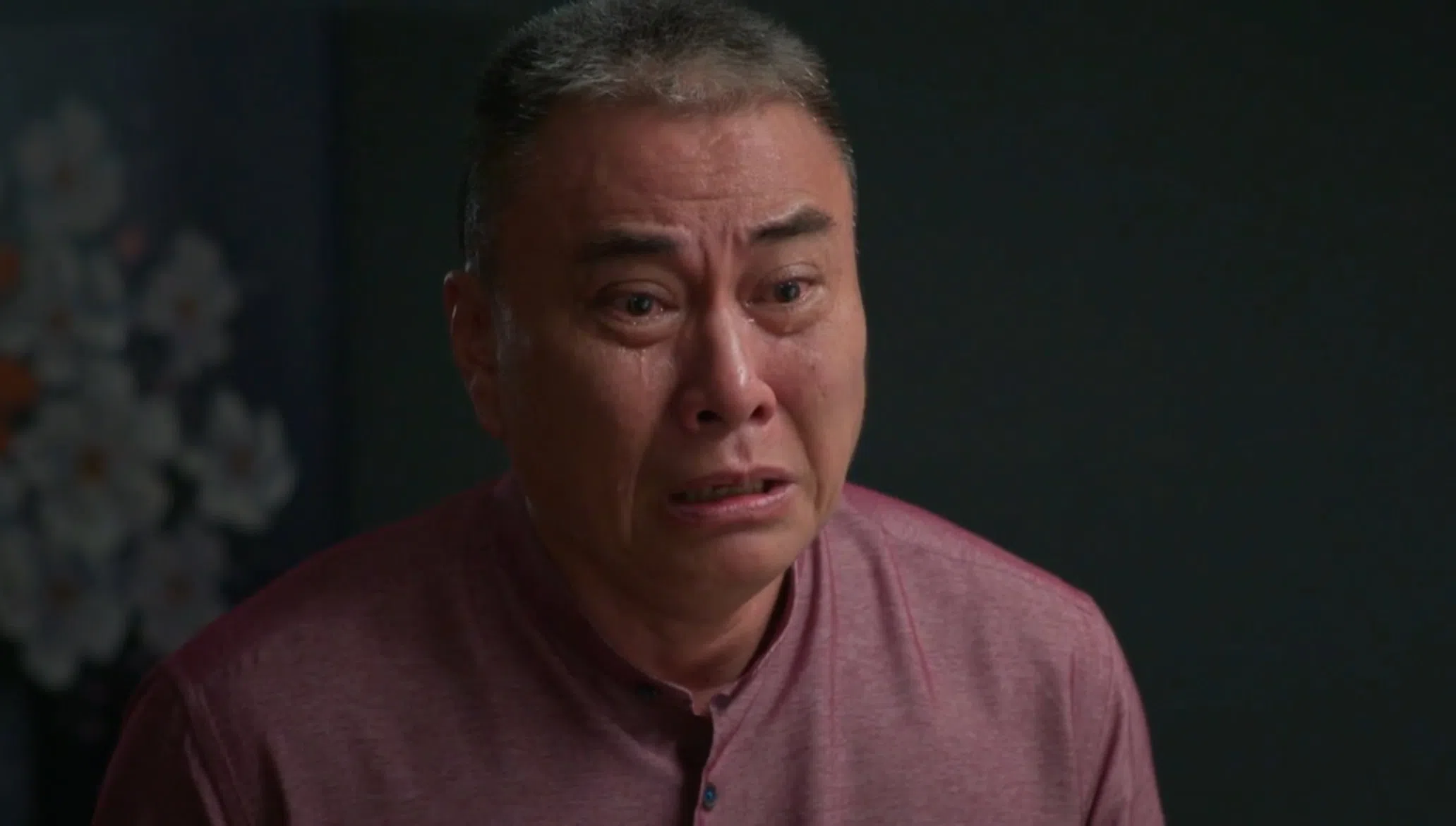 张信祥在《浴水重生》的演技打动观众。（视频截图）