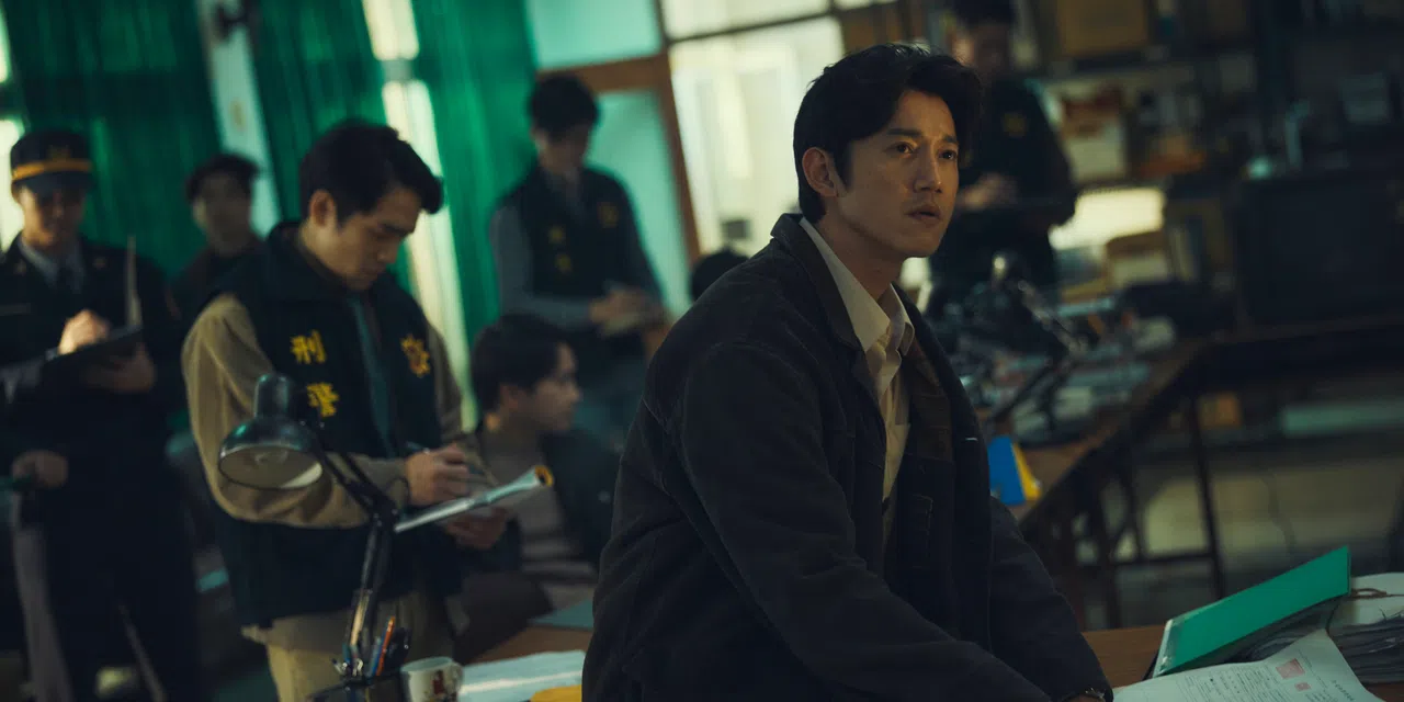 吴慷仁认为他与角色郭晓其最大的不同之处是处事态度。（Netflix提供）