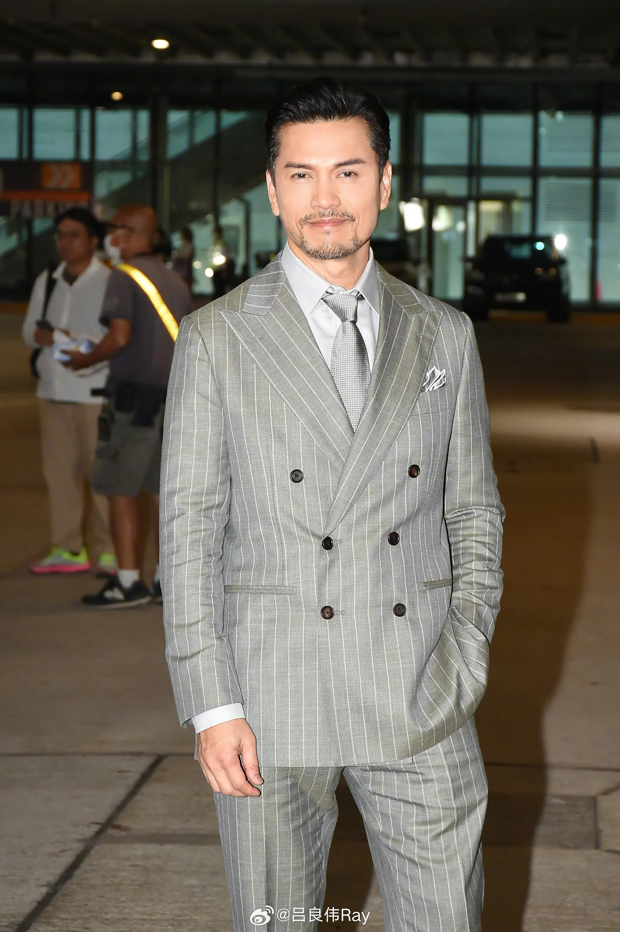 吕良伟是香港演艺圈的型男演员代表之一。（取自艺人微博）