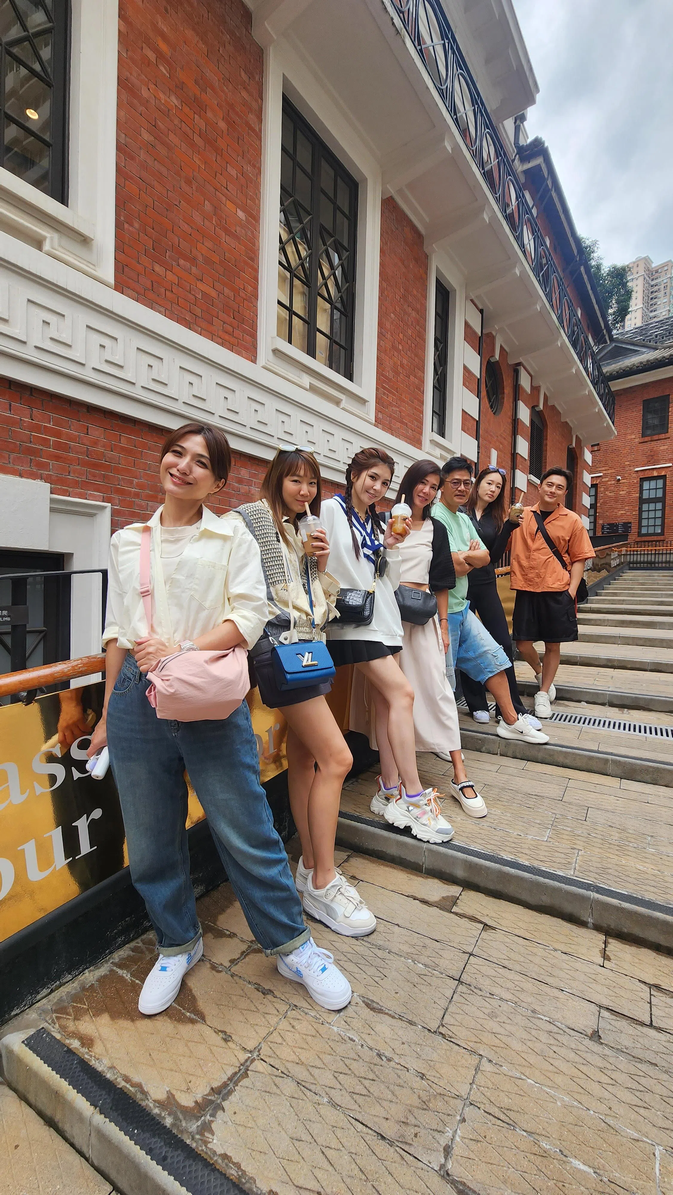 李南星公司庆20周年，在香港旅游发展局支持和安排下展开6天的团建之旅。（LNX Global提供）